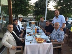 Geleneksel Düz Gıda İftar Yemeği